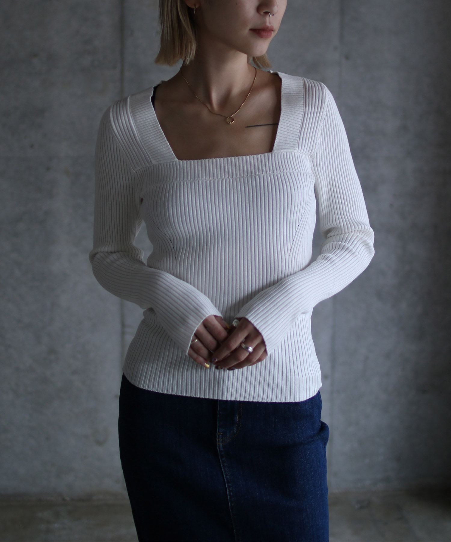 Squareneck knitted top