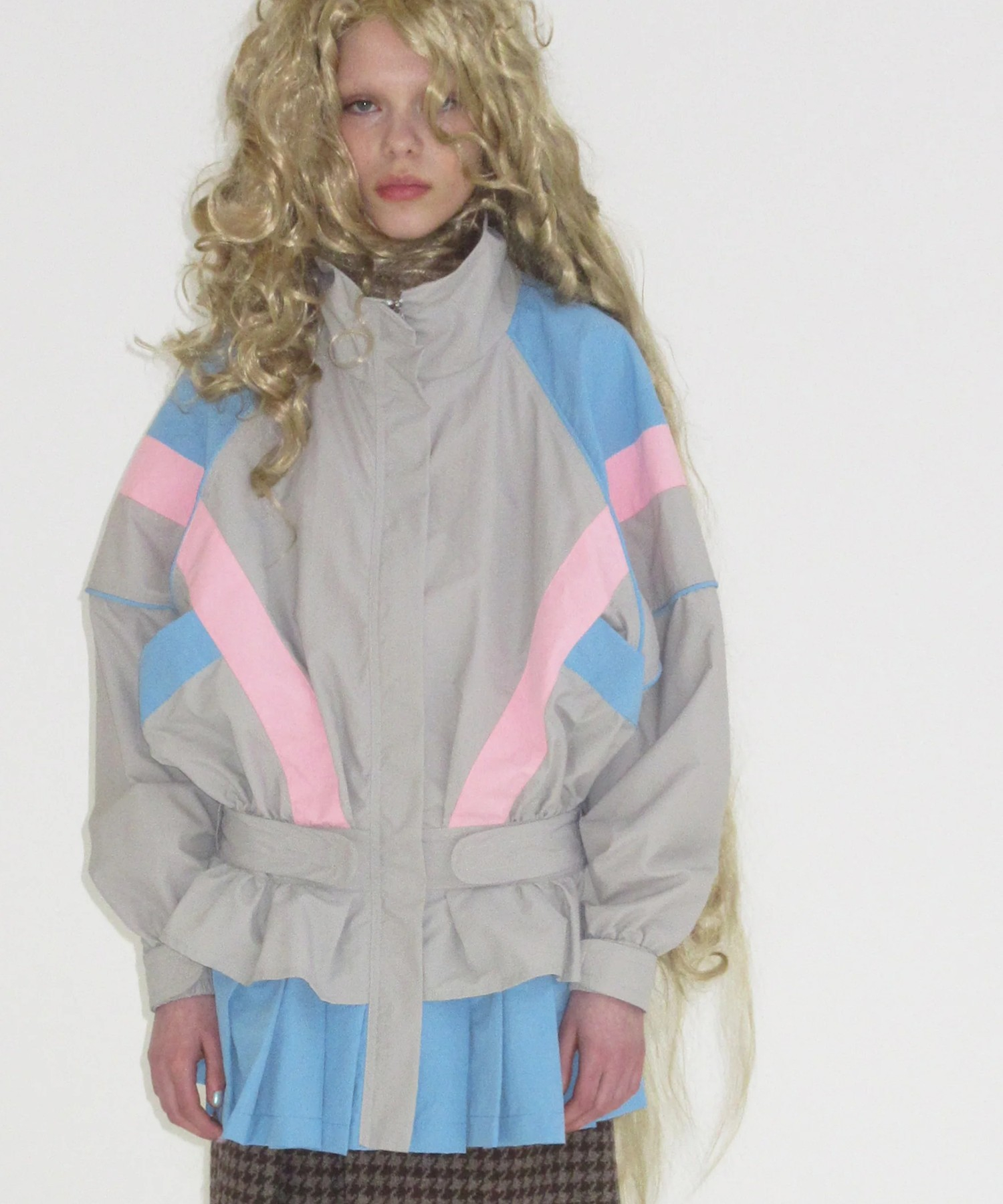 GREY SHORT WINDBREAKER DRESS