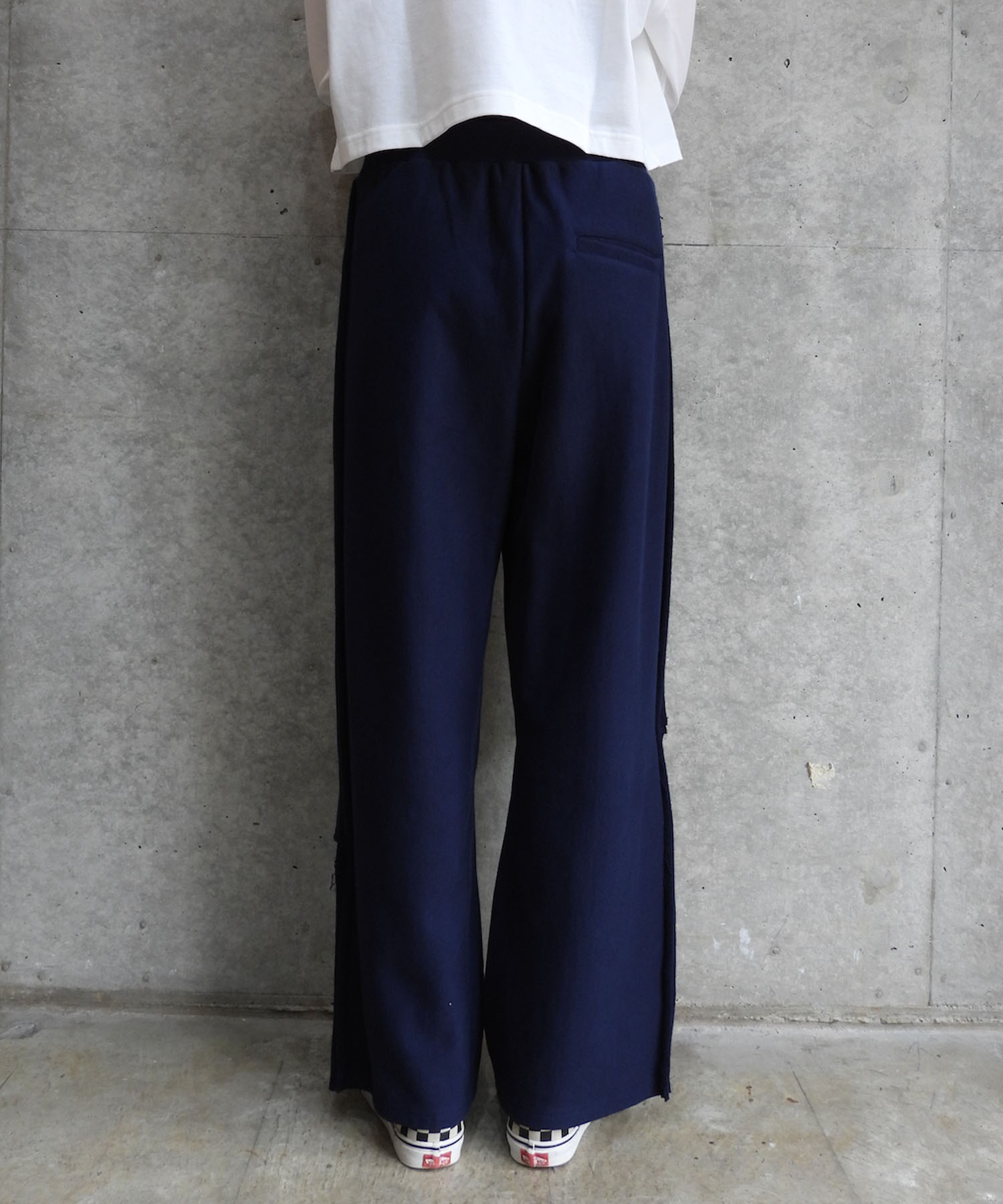 Side Row Edge Slit Pants