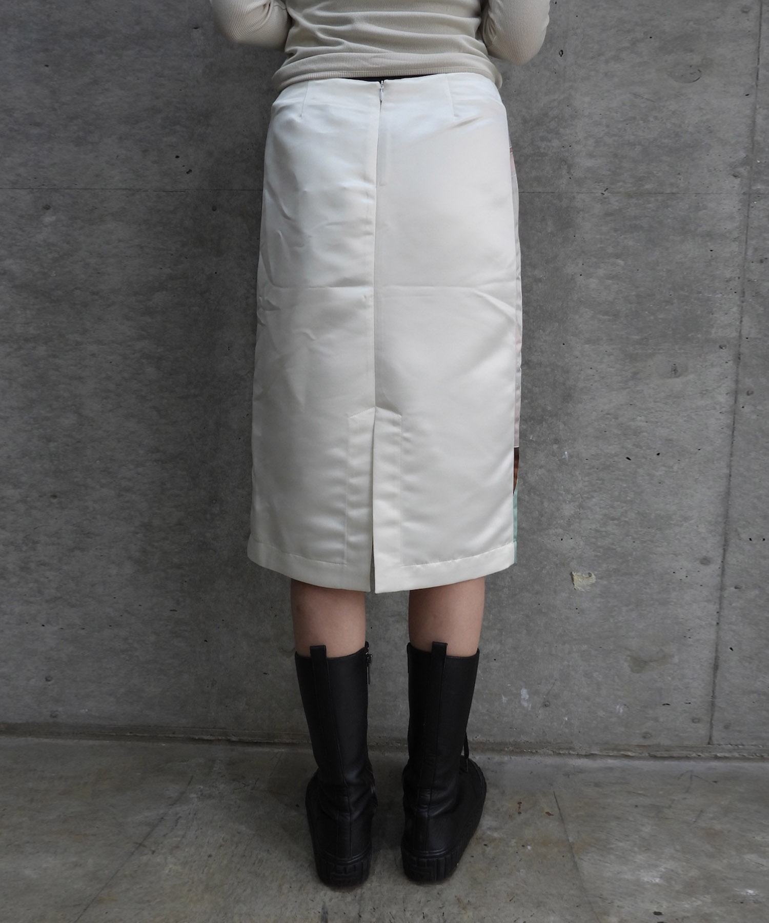 ROOM MEDIUM SKIRT