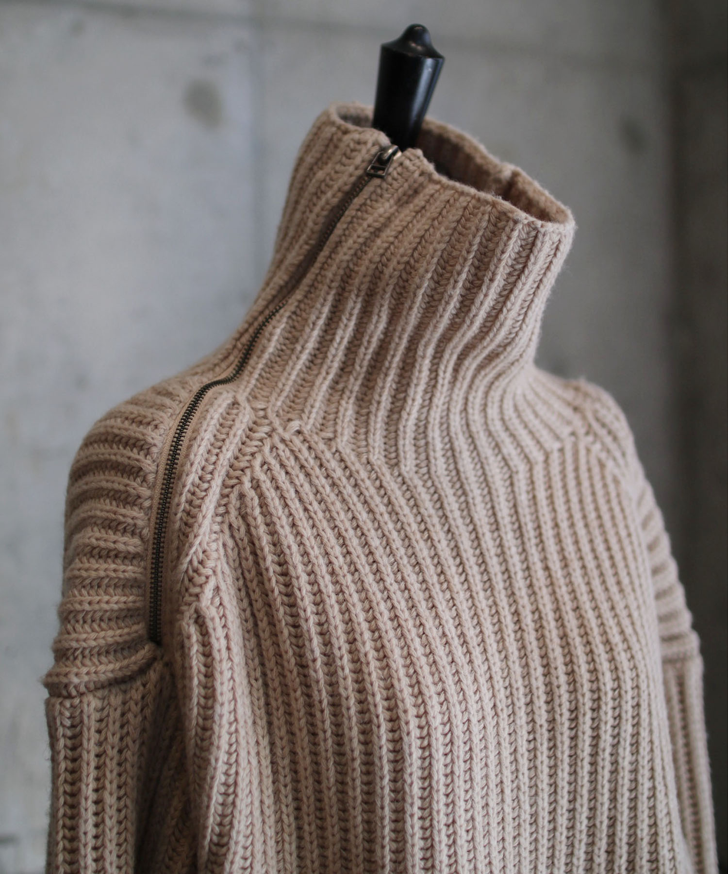 MILITARY KNIT