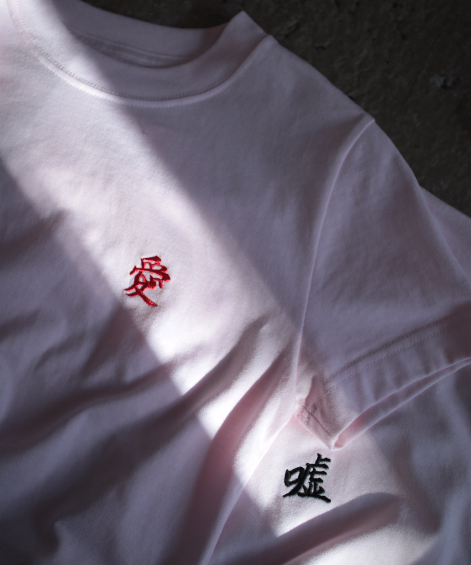 LOVE AND LIE EMBROIDERY H/S TEE【PINK】