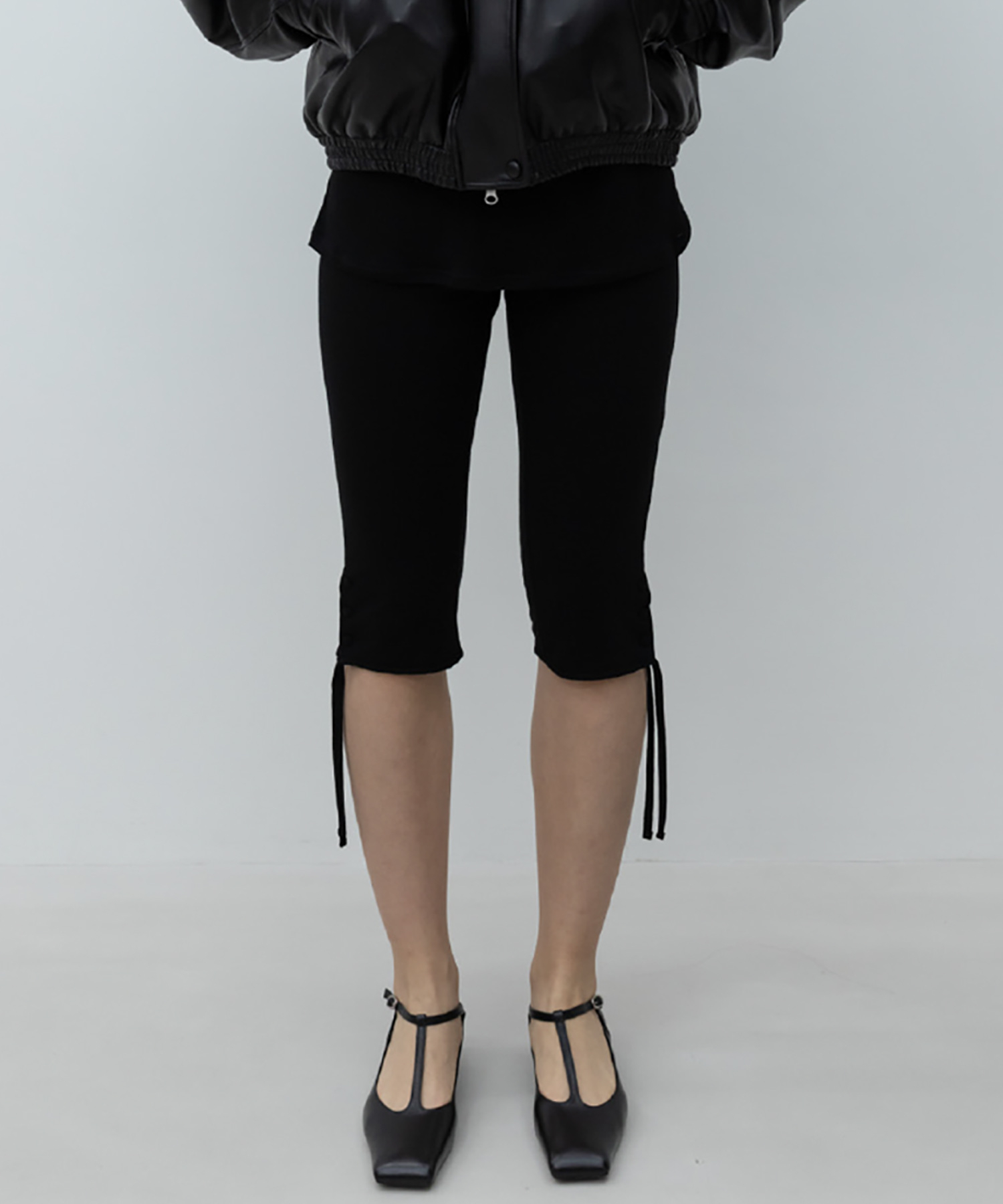 Buttoned Wool Half Leggings