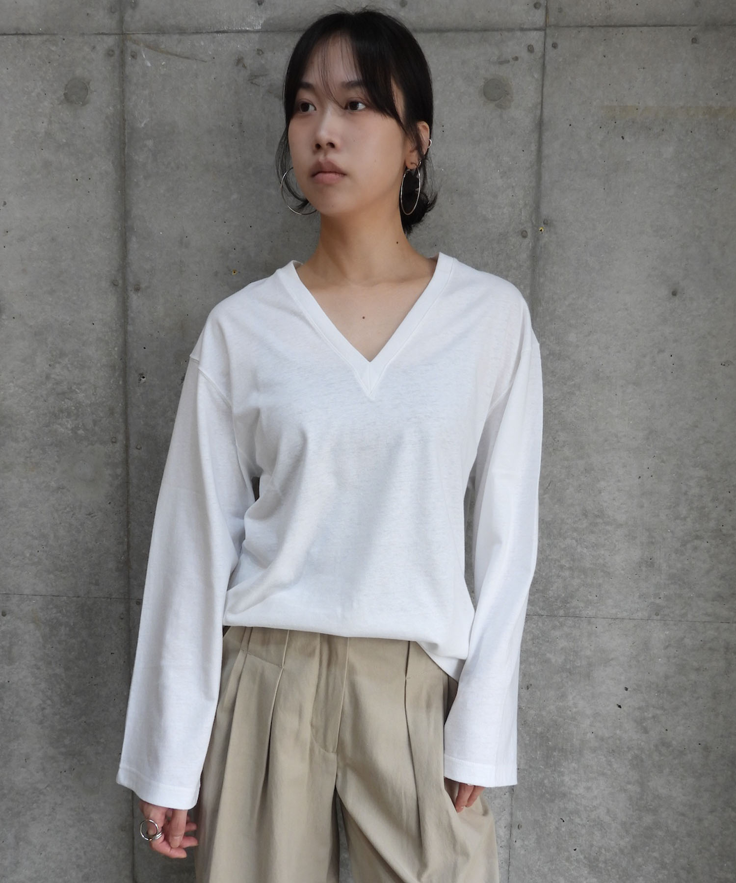 V-neck Long Sleeve Tee
