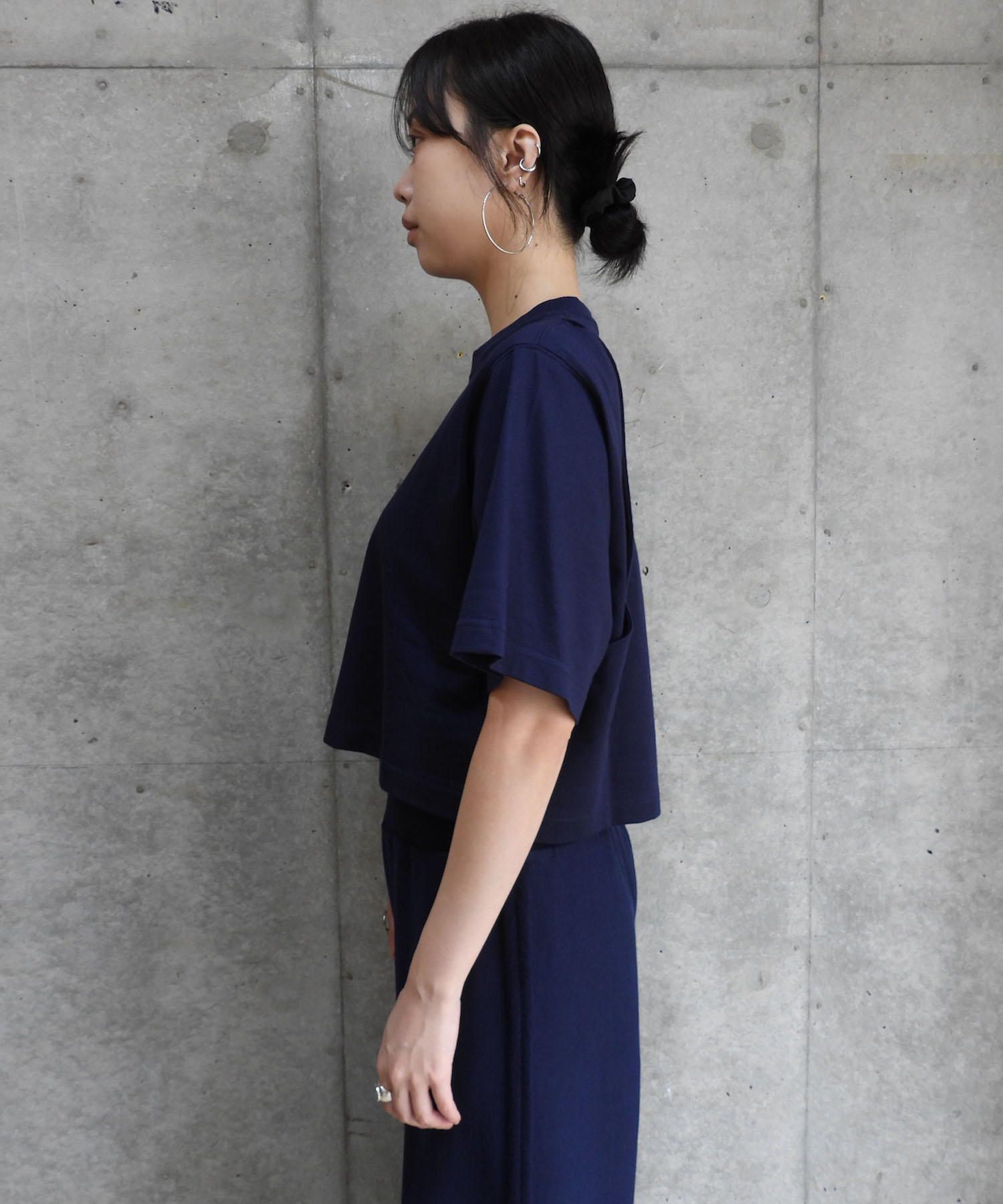 H/S Cut Out Tee