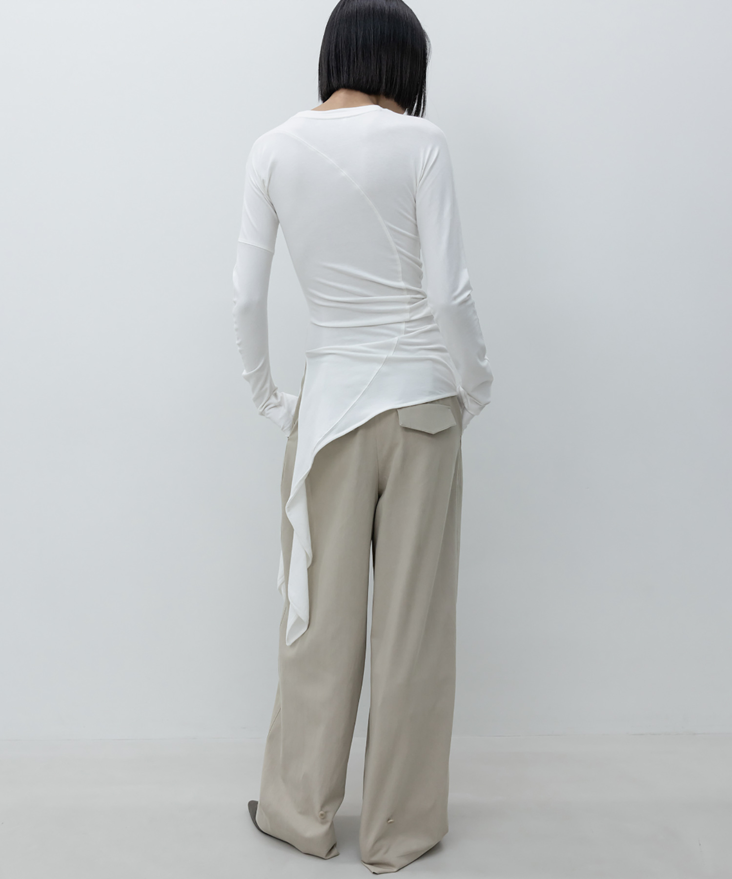 Wide Two-Tuck Pants