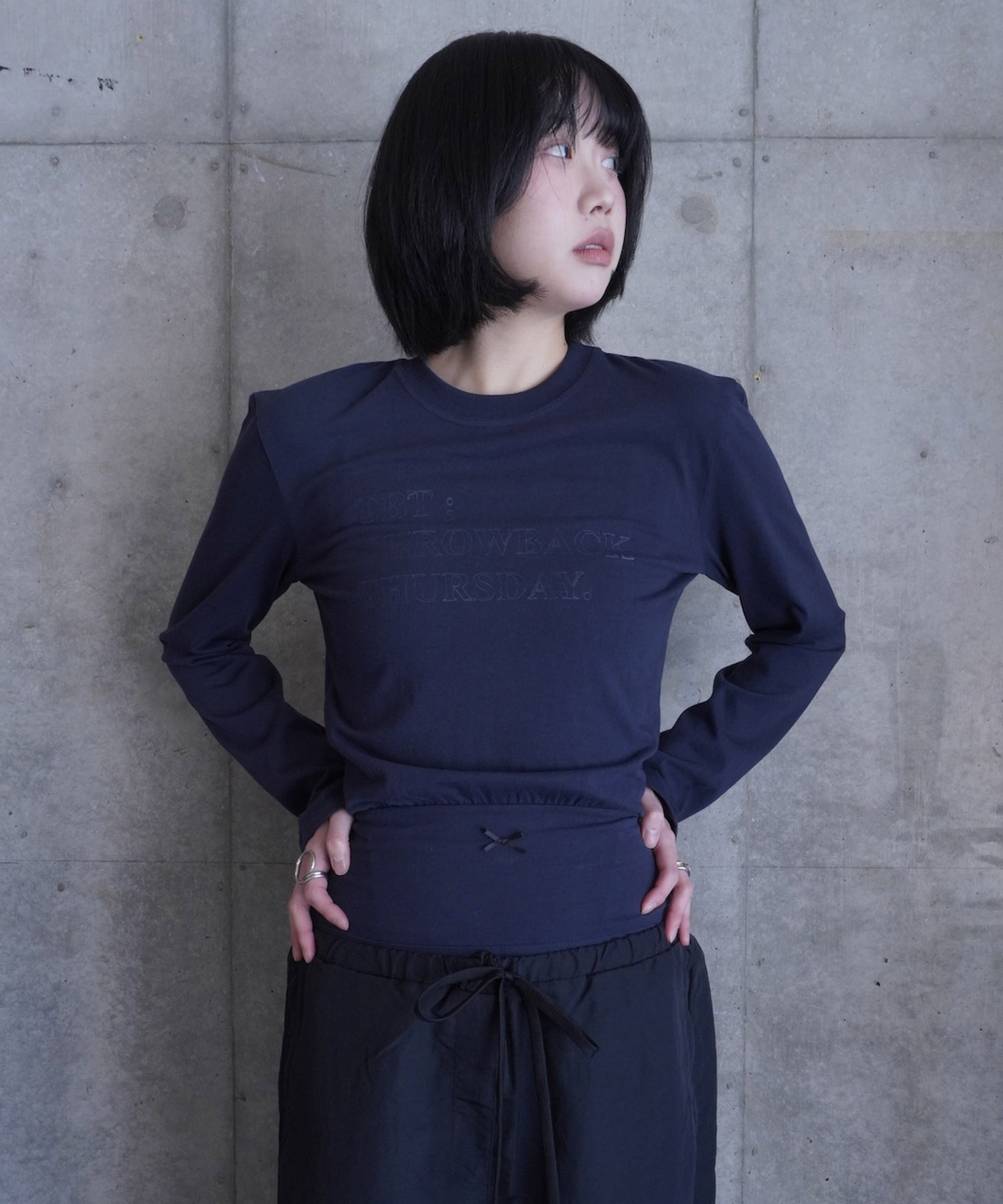 LONG-SLEEVE BODYSUIT