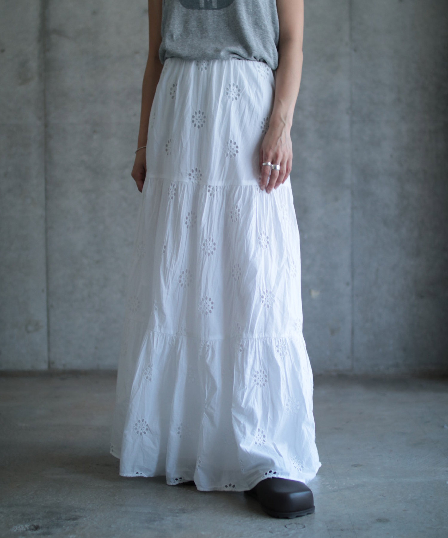 Anglaise maxi skirt