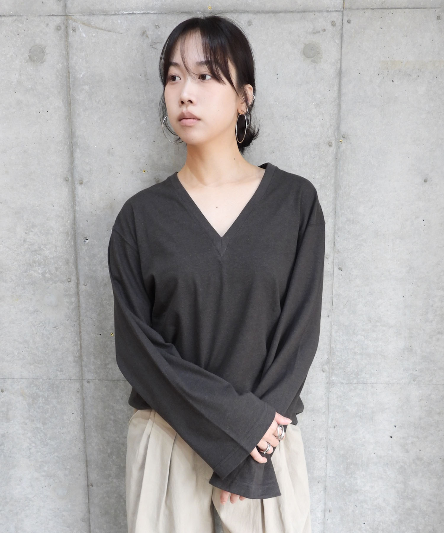 V-neck Long Sleeve Tee