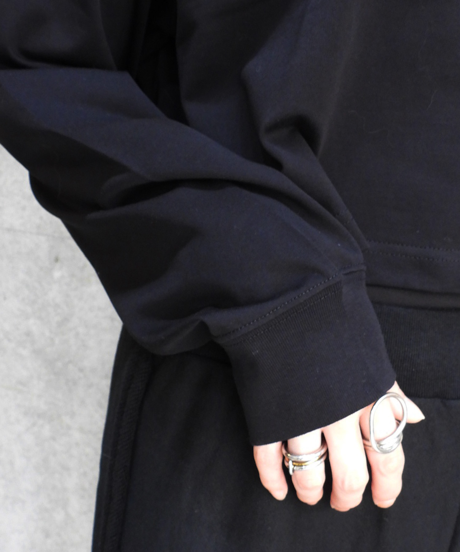 Wide Cropped L/S Tee