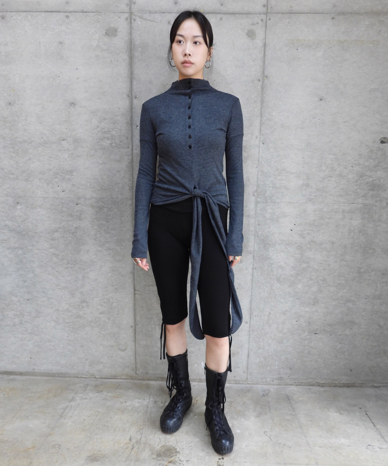 Buttoned Wool Half Leggings