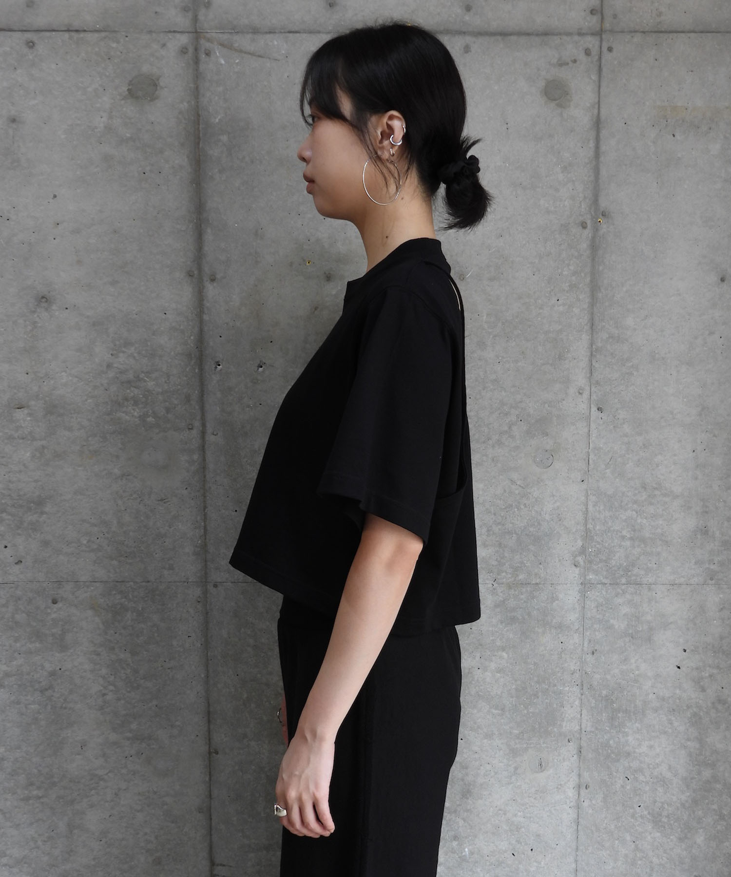 H/S Cut Out Tee