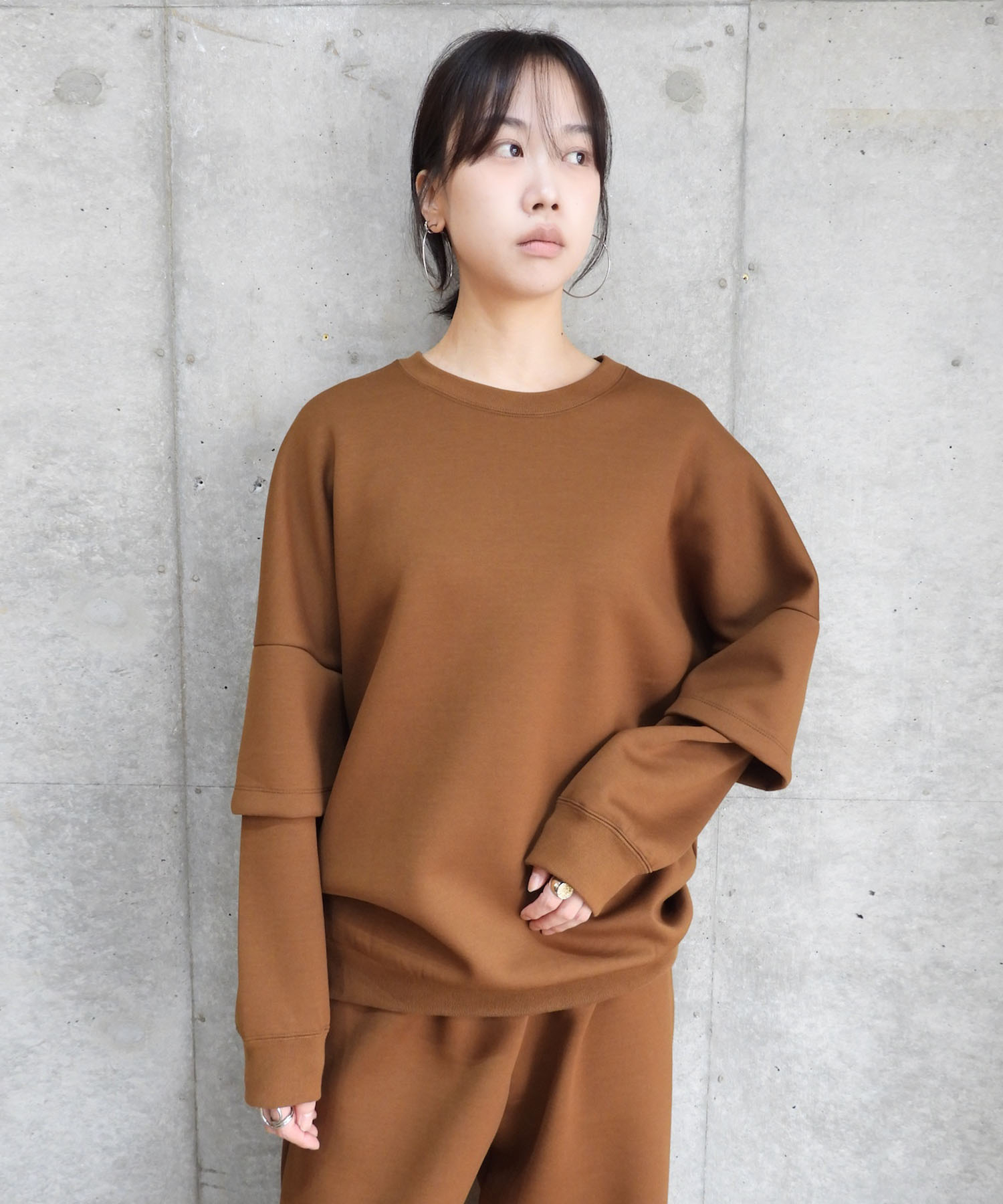 Sweat Double Sleeve top