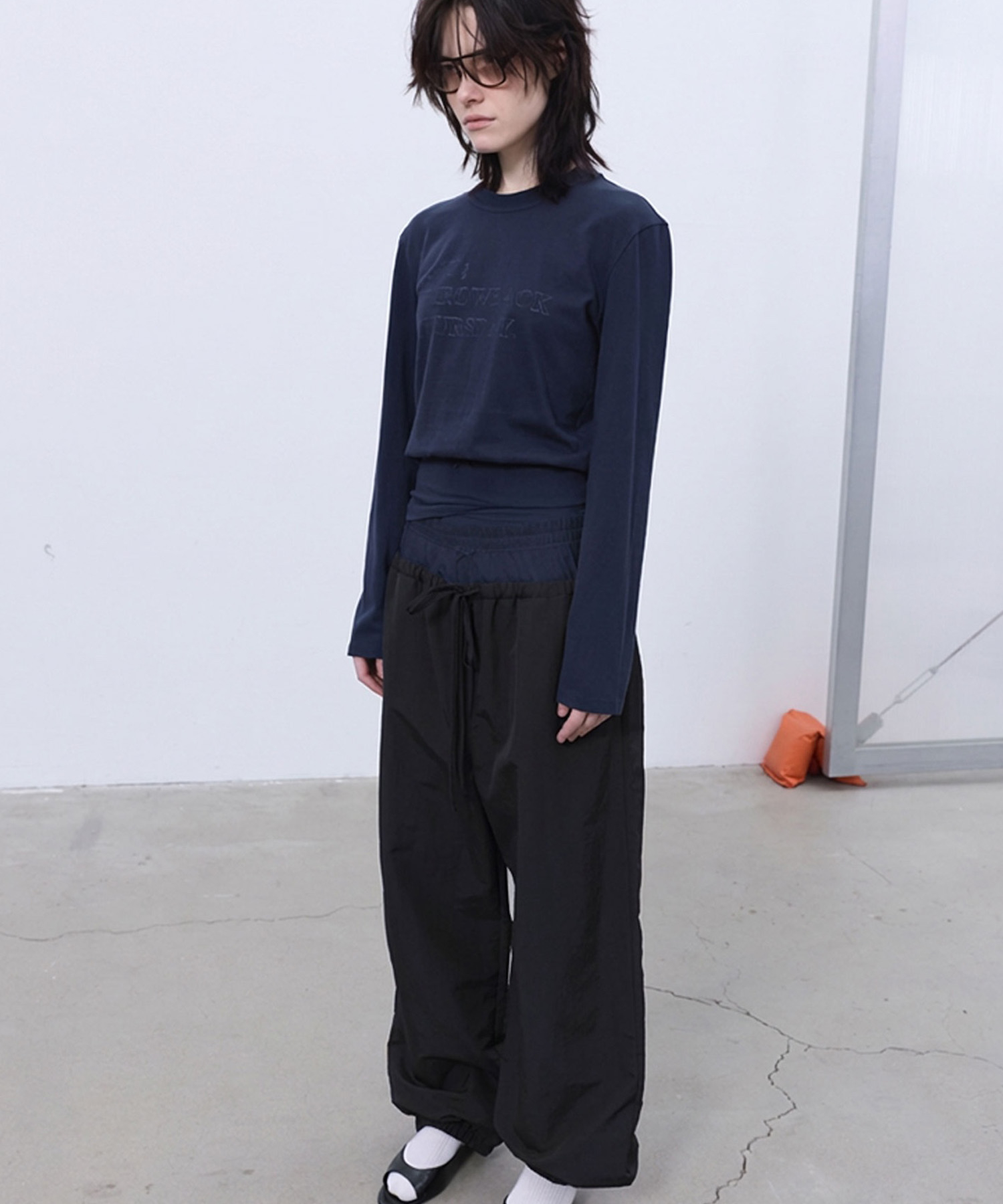 LONG-SLEEVE BODYSUIT