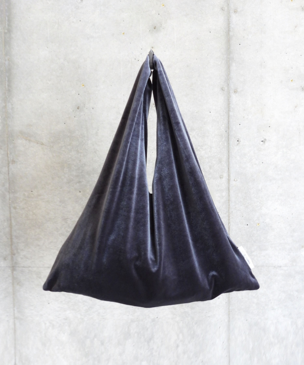 VELVET POUCH