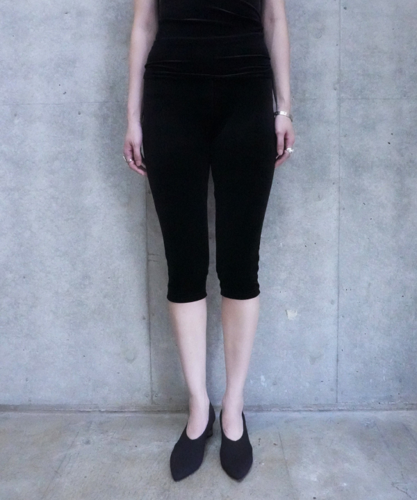 VELVET PEDAL PANTS