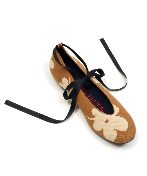 KNIT FLATS ROUND DAISY CAMEL BROWN