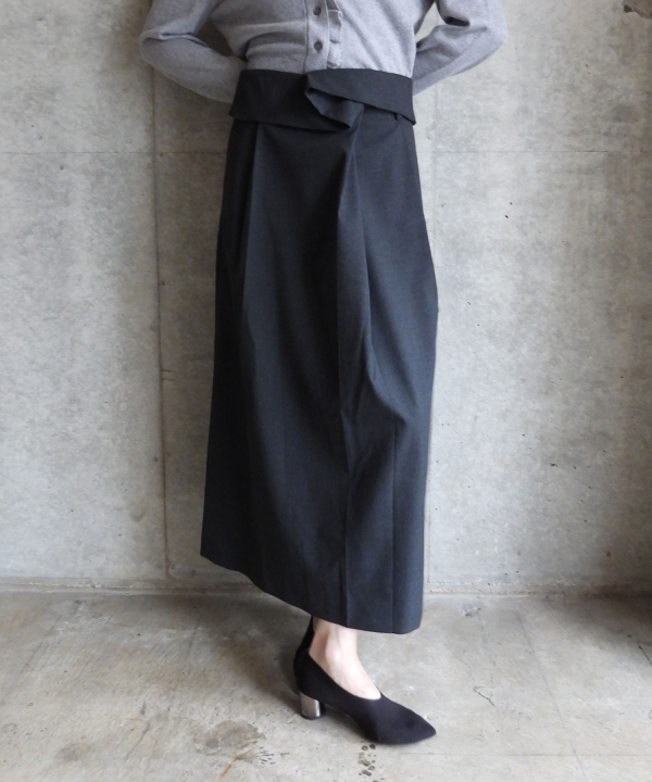 FOLD-OVER CHECK SKIRT