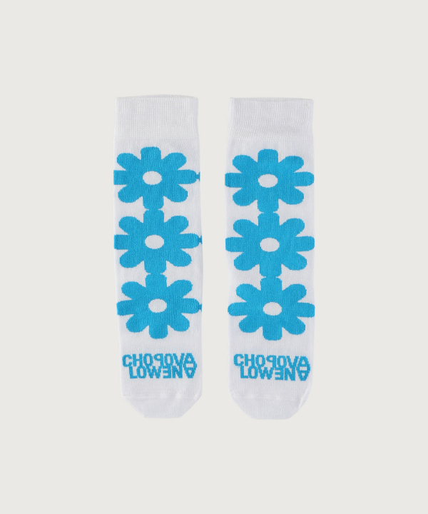 WHITE SOCKS WITH BLUE FLOWERS
